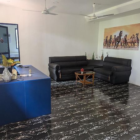 Indeevaram Apartments 可瓦兰 外观 照片